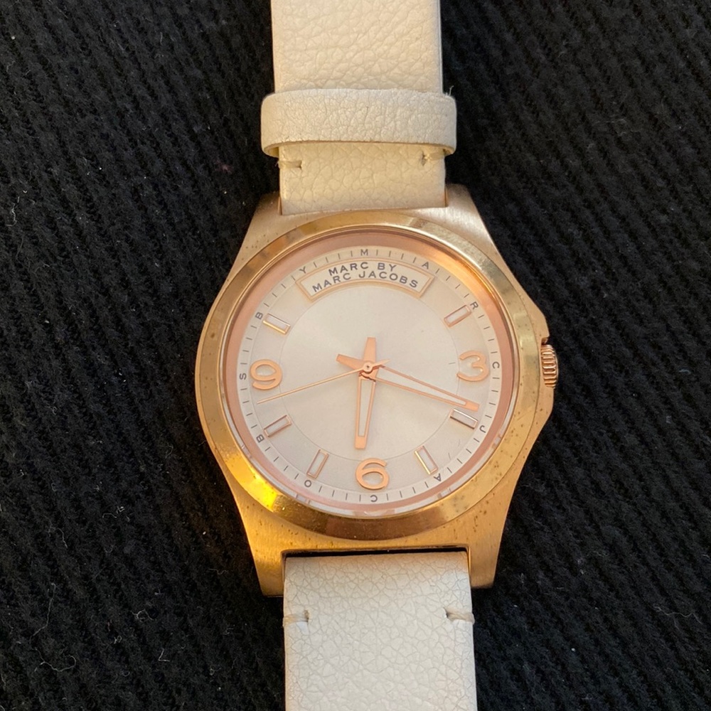 Marc Jacobs White Leather Watch Gold Hardware